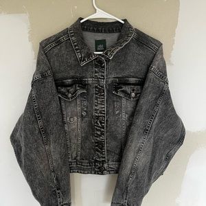 Wild Fable Cropped dark wash jean jacket